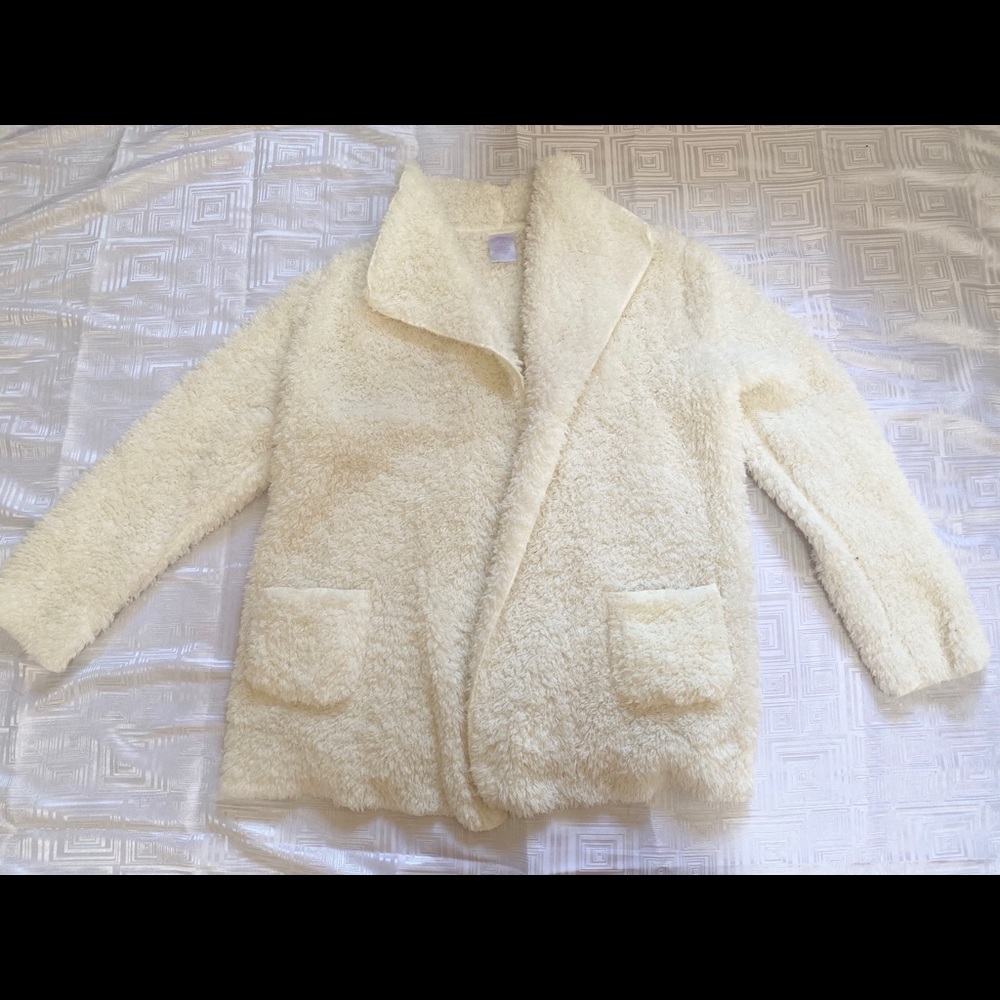 FLUFFY SWEATER JACKET
